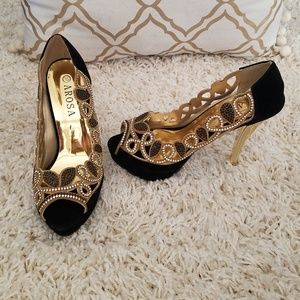 NWOT Black Velvet Embellished Peep Toe Heels
